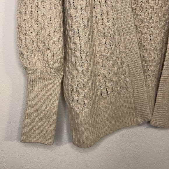 Universal Thread cardigan - Picture 2 of 6